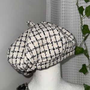 Brand new child’s tweed beret